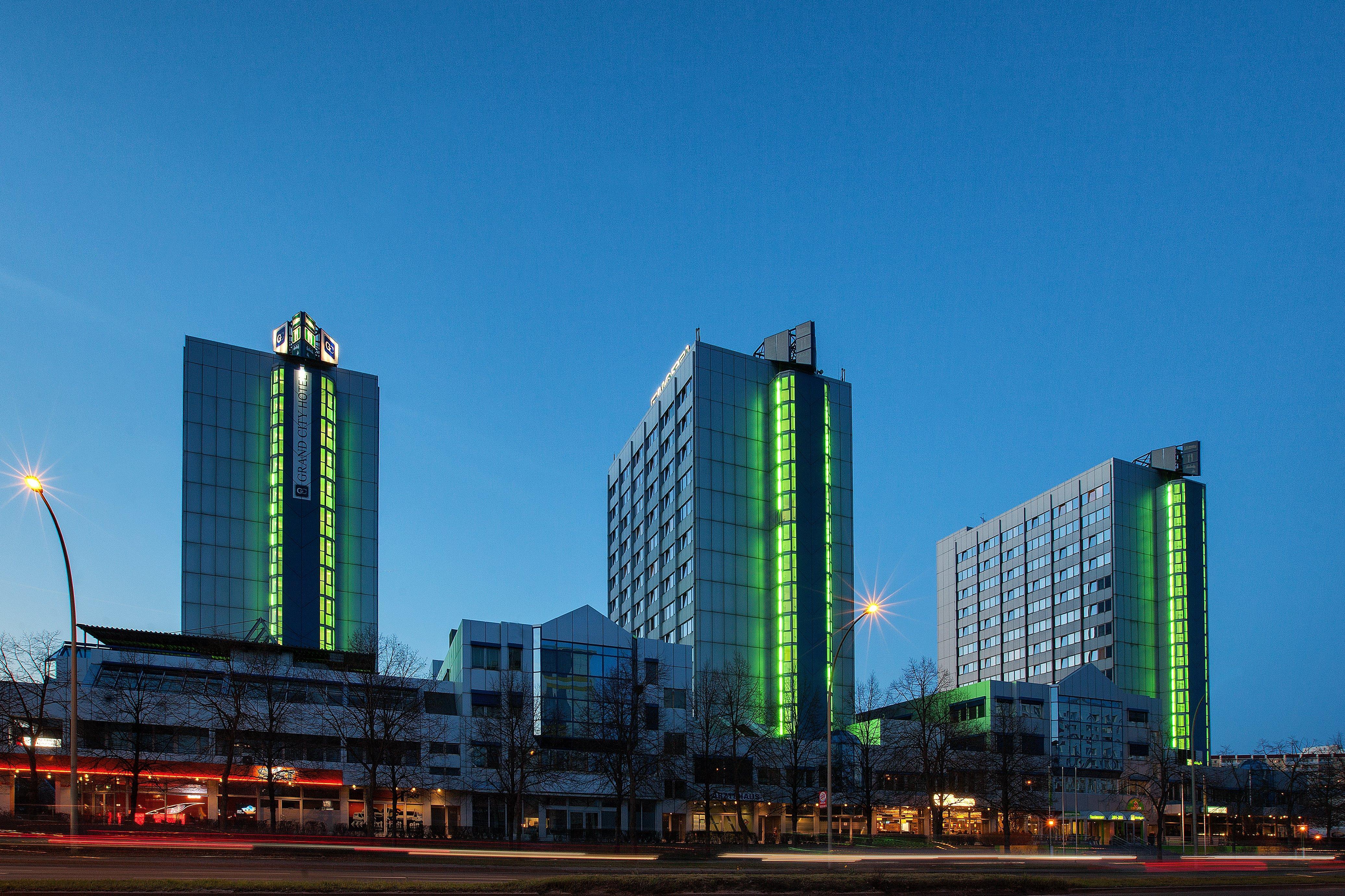 Holiday Inn Berlin City-East Landsberger Allee, An Ihg Hotel Екстериор снимка
