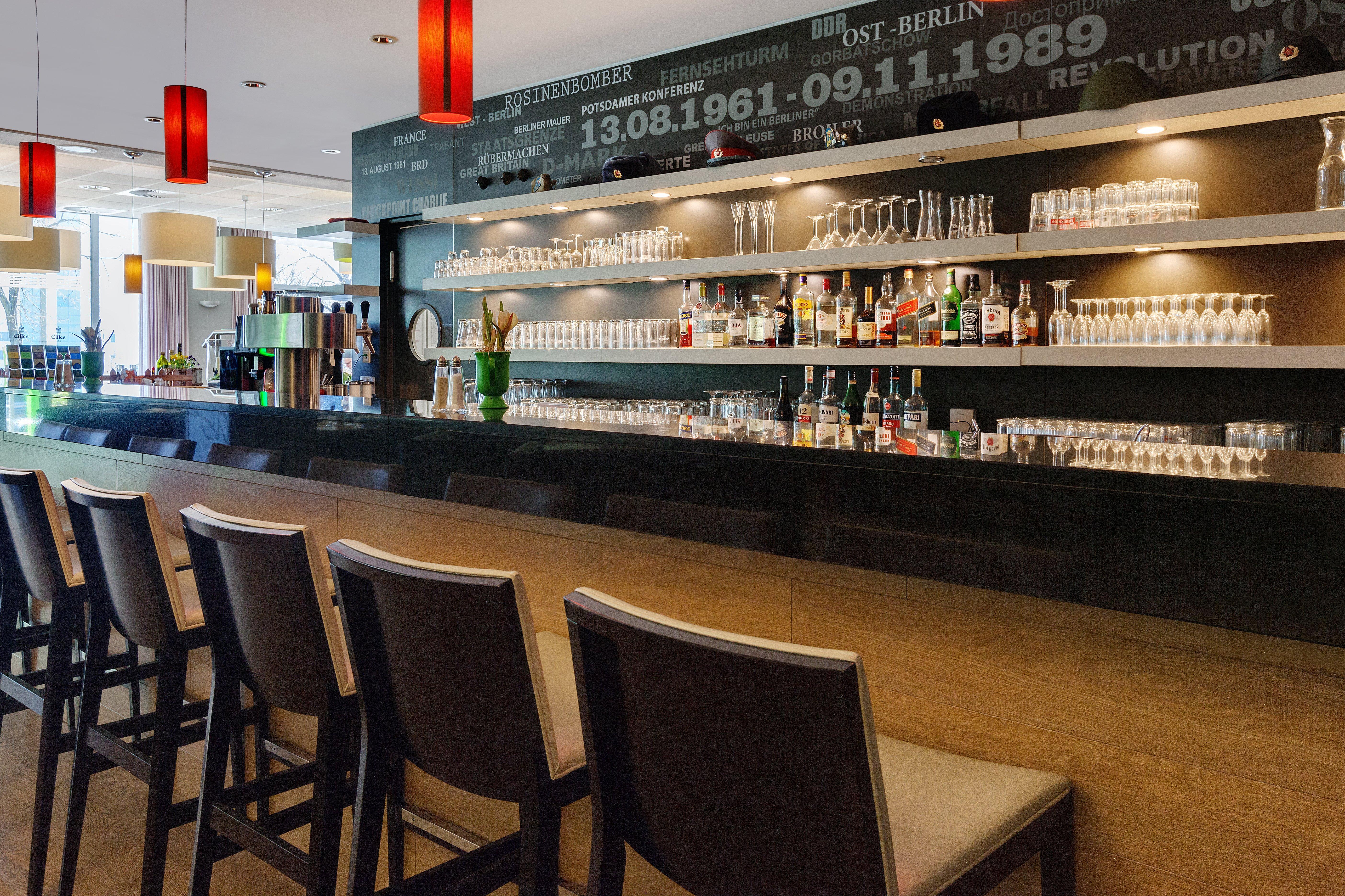 Holiday Inn Berlin City-East Landsberger Allee, An Ihg Hotel Екстериор снимка