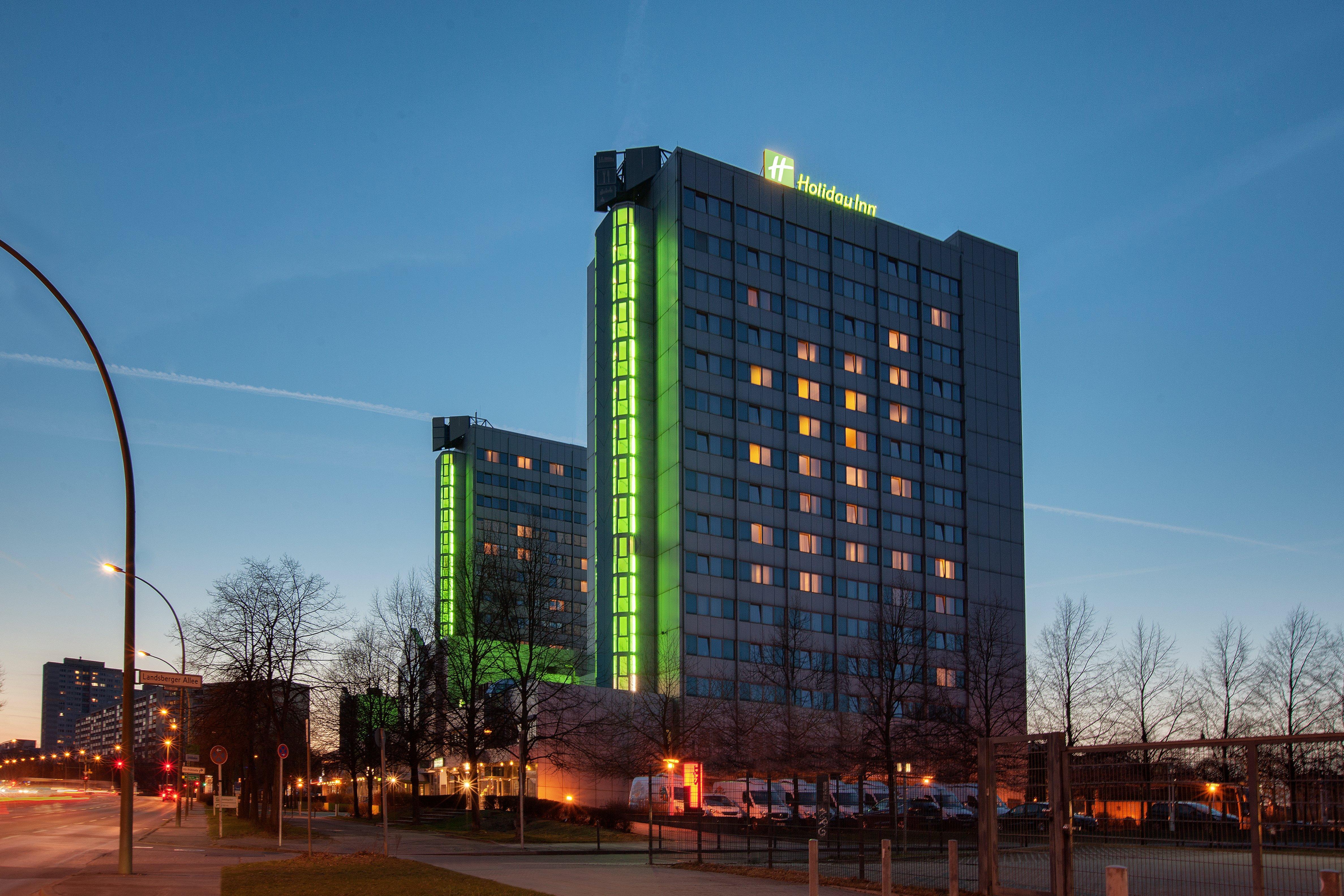 Holiday Inn Berlin City-East Landsberger Allee, An Ihg Hotel Екстериор снимка