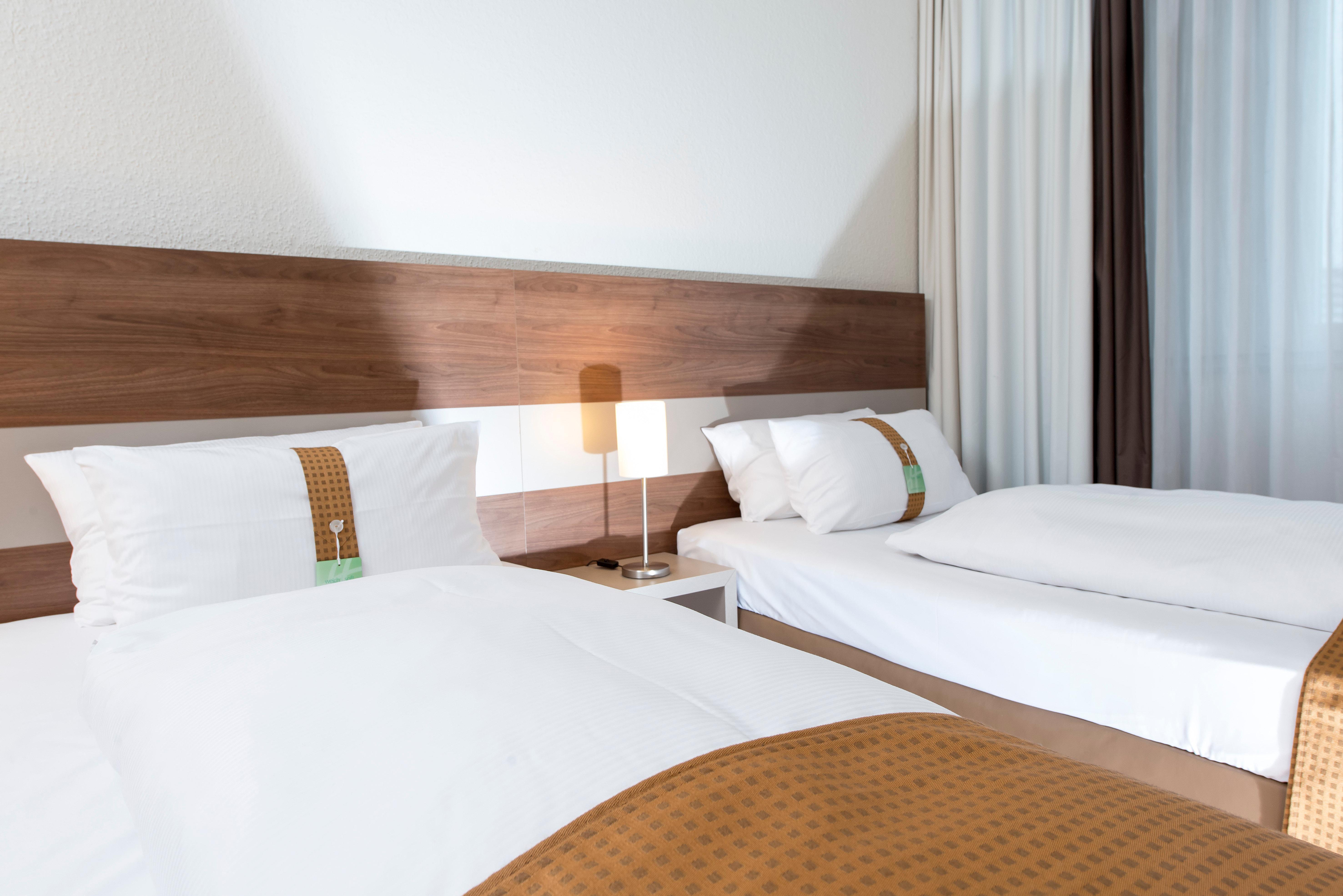 Holiday Inn Berlin City-East Landsberger Allee, An Ihg Hotel Екстериор снимка