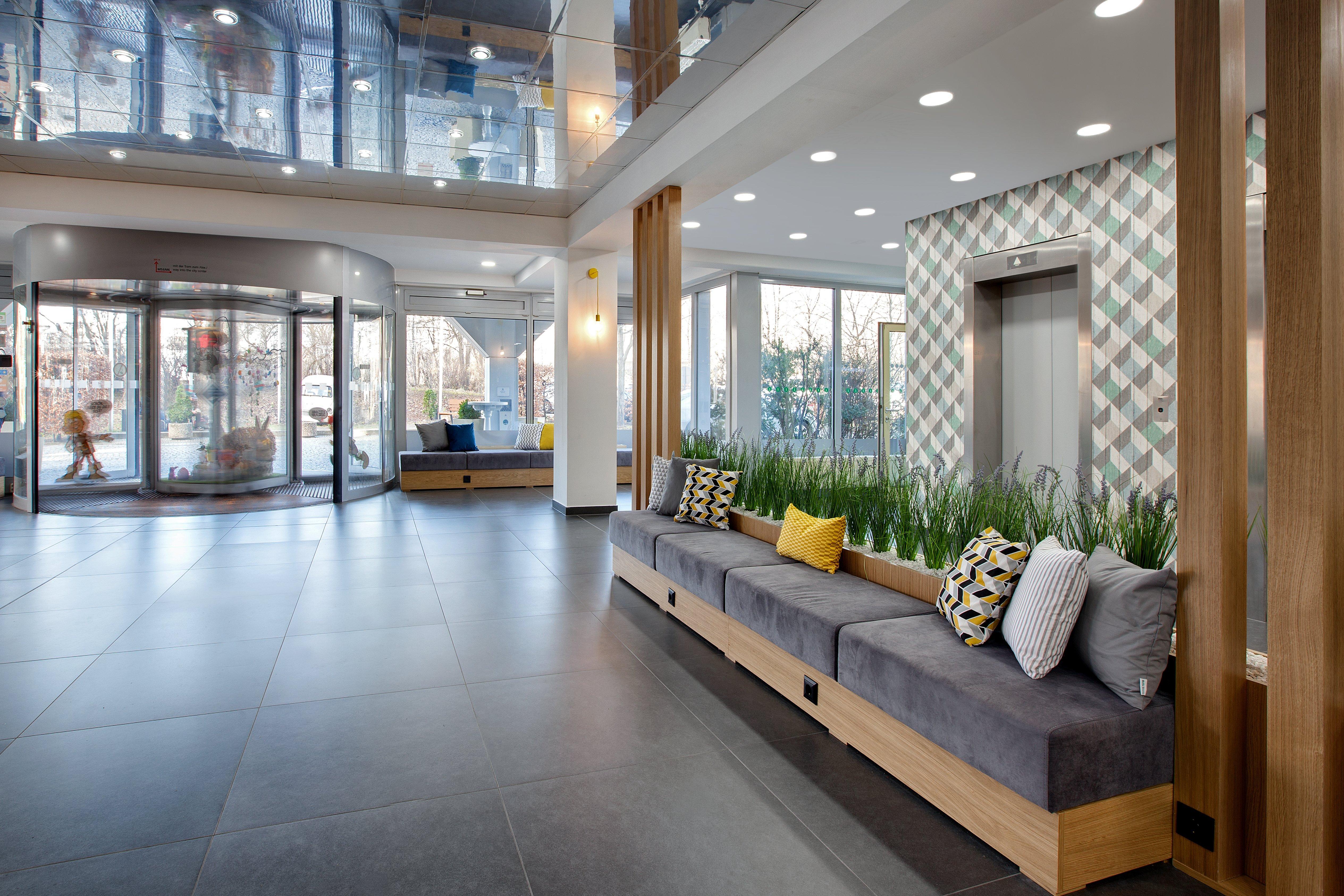 Holiday Inn Berlin City-East Landsberger Allee, An Ihg Hotel Екстериор снимка