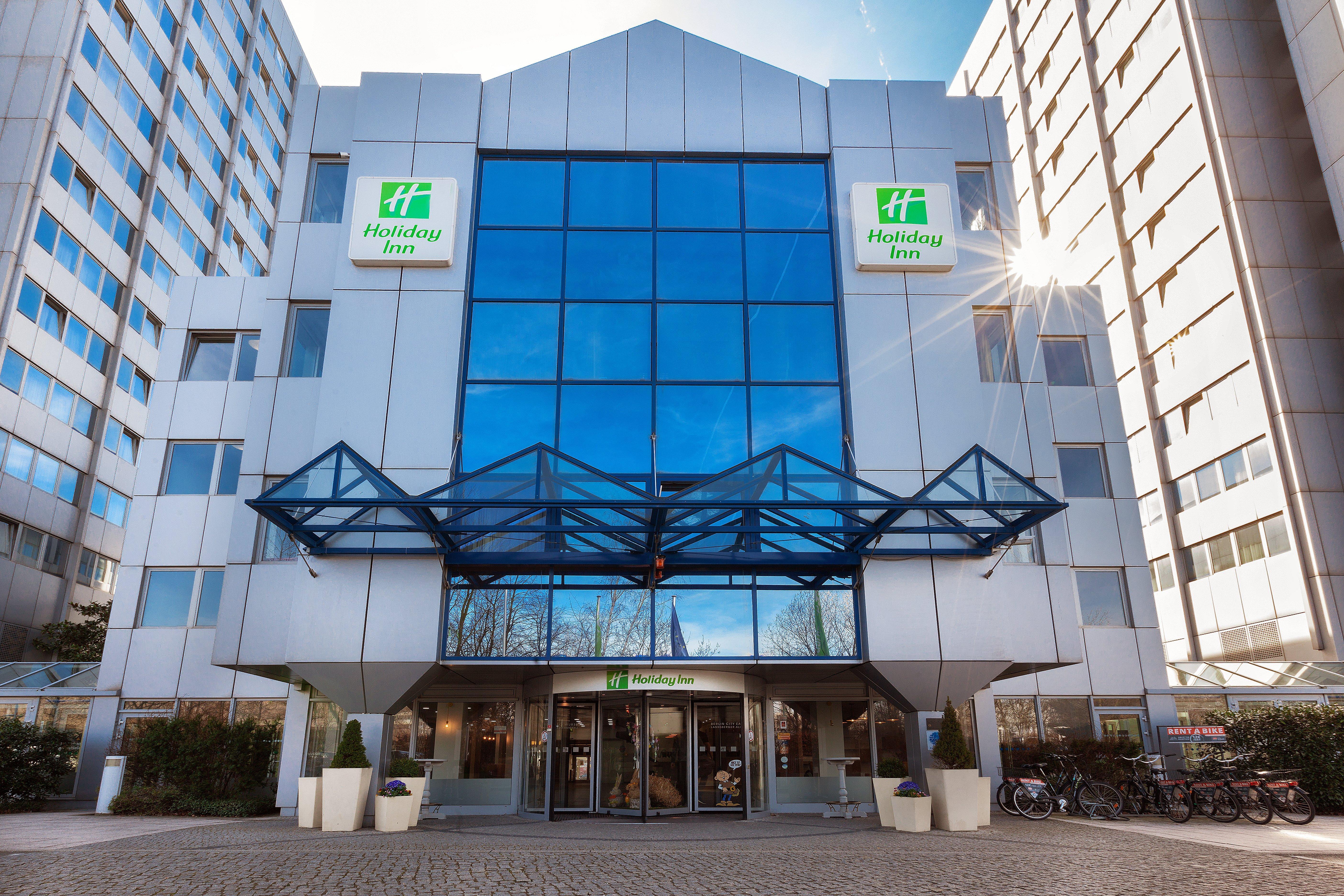 Holiday Inn Berlin City-East Landsberger Allee, An Ihg Hotel Екстериор снимка