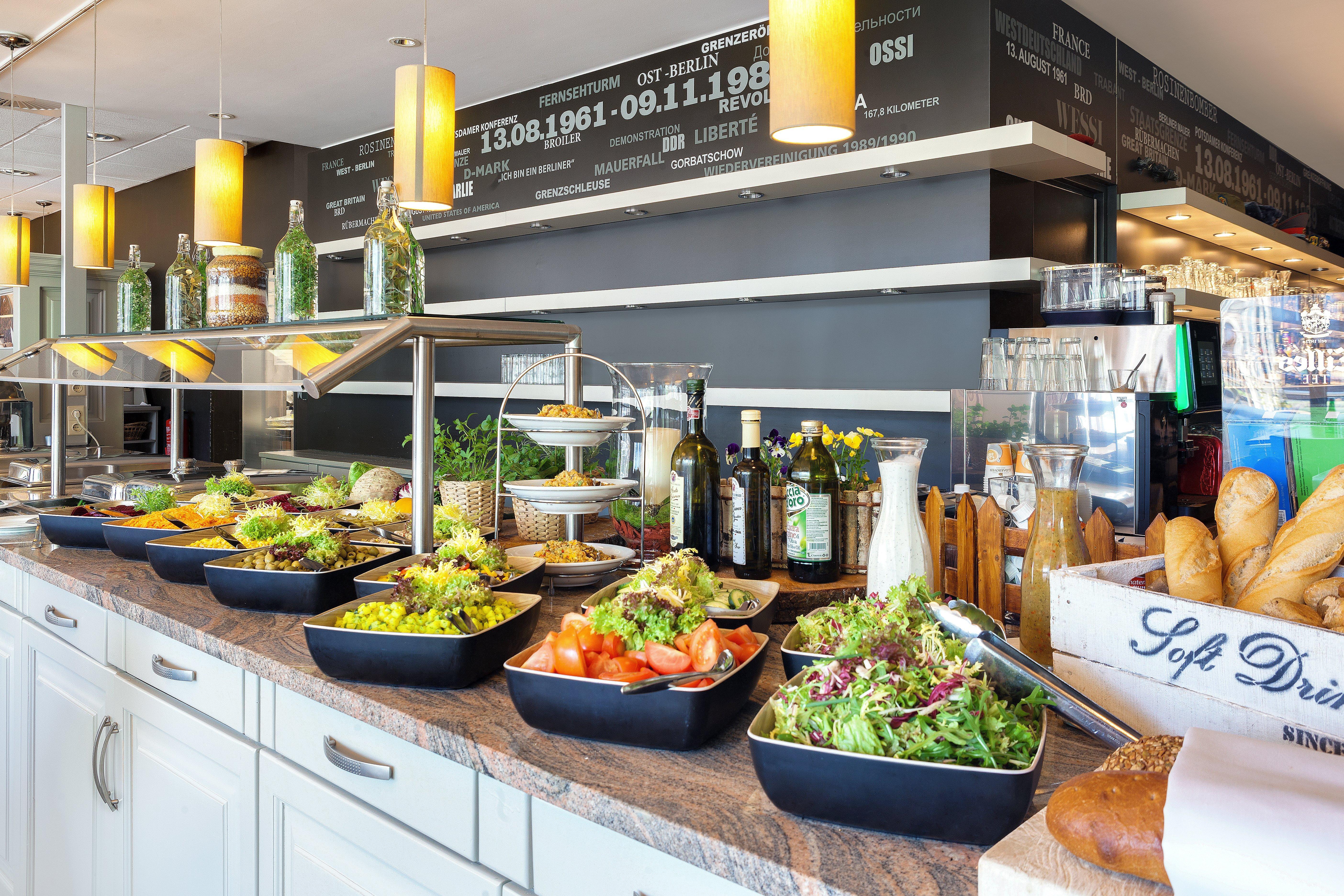 Holiday Inn Berlin City-East Landsberger Allee, An Ihg Hotel Ресторант снимка